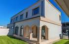 Casă individuală cu 5 camere cu Teren 300 Mp în Berceni - 2
