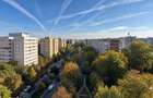 Apartament cu 3 camere decomandat în Drumul Taberei