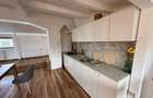 Apartament cu 4 camere semidecomandat în Central - 3