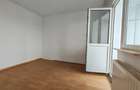 Apartament cu 2 camere semidecomandat în Trivale - 1