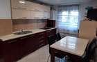 Apartament cu doua camere, decomandat - 4