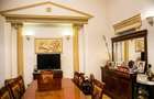 Apartament cu 5 camere decomandat în P-ța Sfântul Ștefan - 1