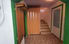 Casa cu 6 camere langa metrou Aparatorii Patriei, sector 4 - 16