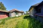 Casă cu 5 camere cu Canalizare în Comișani - 10