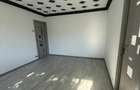 Apartament cu 3 camere semidecomandat în Central - 3