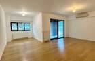 Apartament cu 3 camere decomandat în Barbu Văcărescu - 9
