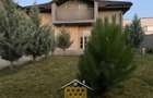 Casă cu 5 camere cu Teren 400 Mp în Albești - 1