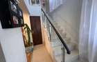 Casă cu 6 camere cu Teren 1000 Mp în Glina - 14