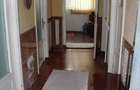 Casă cu 3 camere în Central - 8