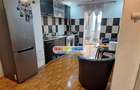 Apartament cu 3 camere decomandat în Micro 3 - 5