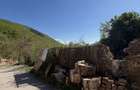 Teren + casa veche de vanzare in Toplet zona linistita, aproape de natura - 1