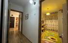 Apartament cu 3 camere decomandat în Plăvăț II - 5