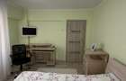Proprietar- inchiriez apartament 2 camere zona centrala- bd A.I.Cuza cu vedere la bulevardul principal - 4