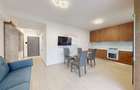 Apartament cu 3 camere decomandat în Tractorul - 4