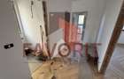 Duplex cu 5 camere cu Canalizare în Dumbrăvița - 12