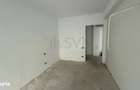 Apartament 4 Camere de Vanzare - 2