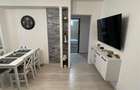 Apartament cu 2 camere decomandat în Tractorul - 7