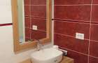 Inchiriez ap, 2 camere - 4