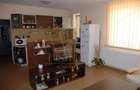 Apartament cu 3 camere semidecomandat în Dumbrăvița - 2