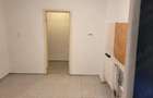 Apartament cu 3 camere decomandat în Aradului - 3
