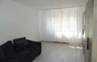Apartament cu 2 camere decomandat în Tractorul - 2