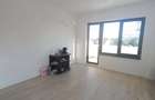 Apartament cu 2 camere semidecomandat în Apărătorii Patriei - 2