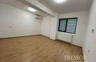 Apartament cu 3 camere decomandat în Universitate - 12