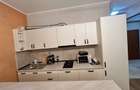 Apartament cu 3 camere decomandat, mobilat în Central - 9