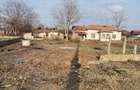 Teren intravilan+ casa de vanzare