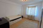 Apartament cu 2 camere decomandat în București - 4