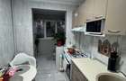 Apartament cu 3 camere decomandat în Titan - 9