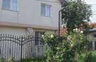 Casă cu 1 camere cu Teren 250 Mp în Central - 3