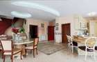 Casă cu 5 camere cu Garaj în Iancu Nicolae - 3