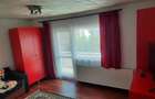 Se inchireaza pe perioada lunga apartament cu o camera,bucatarie,baie,hol,balcon decomandat.Incalzire proprie,bucatarie complet utilata,recent renovat - 2