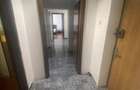 Central,B dul.Unirii, colt cu B-dul. Mircea Voda,Ap.2 cam. - 4