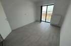 Apartament cu 2 camere decomandat în Basarabia - 4