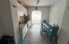 Apartament cu 3 camere decomandat în Girocului - 2