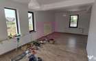 Vila cu 4 camere de vanzare in Brebu - Brebu (Prahova) - 18