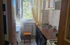 Apartament cu 3 camere semidecomandat în 22 Decembrie - 2