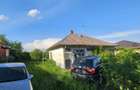 Vand casa si teren 1000mp - 2