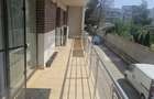 Apartament cu 3 camere decomandat în Băneasa - 2