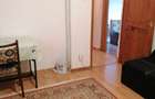 Inchiriez o camera cu baie proprie - 5