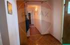 Apartament cu 3 camere decomandat în P-ța Gorjului - 5