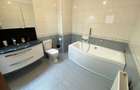 Apartament cu 3 camere decomandat în Titan - 17