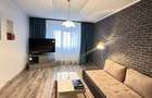 Apartament cu 2 camere decomandat în Casa de Cultură - 1
