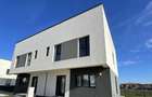 Casa Tip Duplex in Tunari Modern si Confortabil - 4