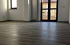 Apartament cu 3 camere decomandat în Băneasa - 5