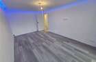 Apartament cu 4 camere decomandat în Micro IV - 2