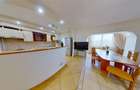 Apartament cu 3 camere decomandat în Central - 12