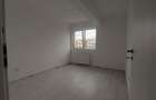 Apartament cu 2 camere semidecomandat în Apărătorii Patriei - 3